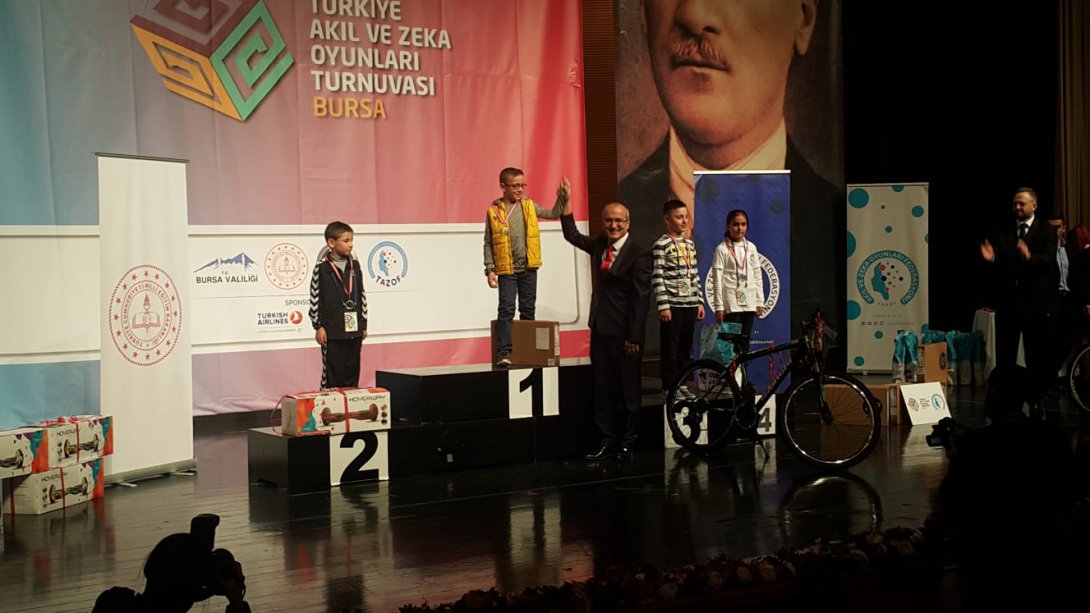 Türkiye Akıl ve Zeka Oyunları Türkiye Finallerinde Öğrencilerimizden Büyük Başarı