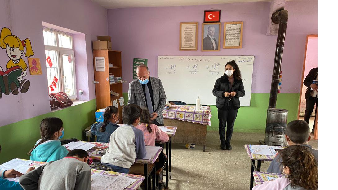İl Müdürümüz Sayın Mehmet Emin Korkmaz'ın Okul Ziyaretleri