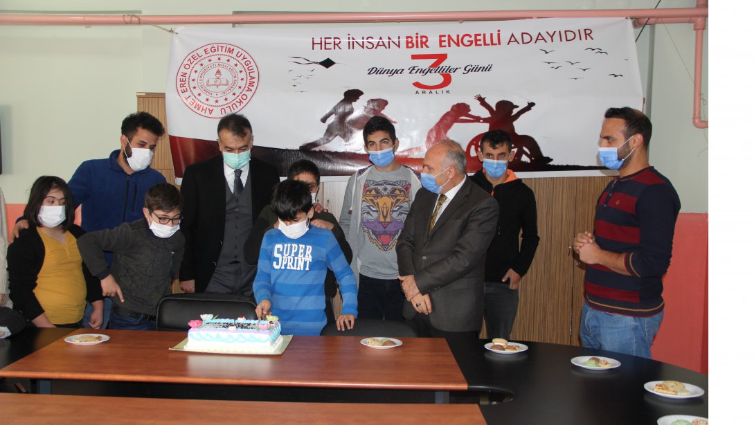 İl Valimiz Sayın Oktay ÇAĞATAY, Ahmet Eren Özel Eğitim ve Uygulama Okulu'nu ziyaret etti