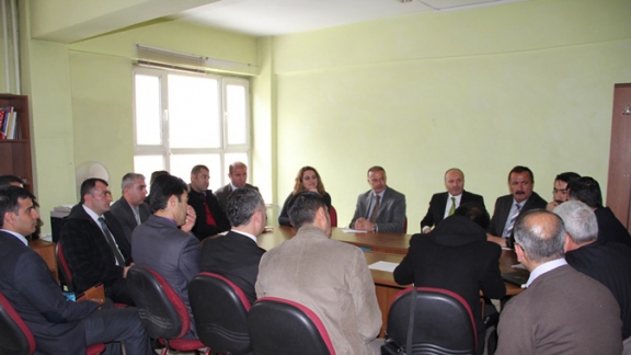  İl Milli Eğitim Müdürümüz Sn. M.Emin Korkmazın başkanlığında özel rehabilitasyon merkezi müdürleriyle genel değerlendirme toplantısı düzenlendi.
