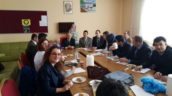 İl Milli Eğitim Müdürümüz Sayın Mehmet Emin KORKMAZ Başkanlığında Güroymak´ta Öğretmenler Kurul Toplantısı Yapıldı.