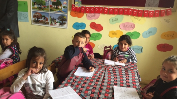 İl Milli Eğitim Müdürümüz Sayın Mehmet Emin KORKMAZ´ın Adilcevaz Molla Fadıl Köyü İlkokulu ziyareti