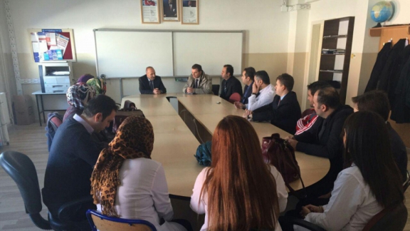 İl Milli Eğitim Müdürümüz Sayın Mehmet Emin KORKMAZ Cemil Özgür Mesleki ve Teknik Anadolu Lisesini ziyaret etti.