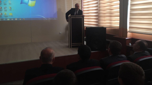 İl Milli Eğitim Müdürümüz Sayın Mehmet Emin KORKMAZ Bitlis Lisesinde Mesleki ve Teknik Anadolu Lisesi öğrencilerine seminer verdi.