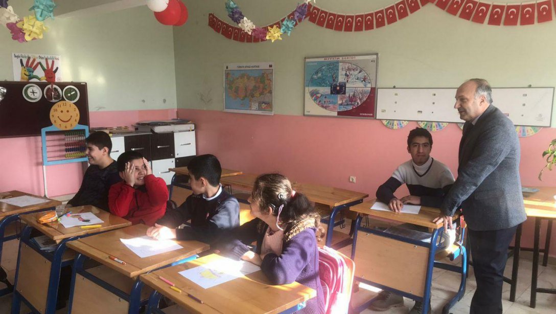 İl Milli Eğitim Müdürümüz Mehmet Emin Korkmaz Ahmet Eren Eğitim Uygulama Okulunu Ziyaret Etti