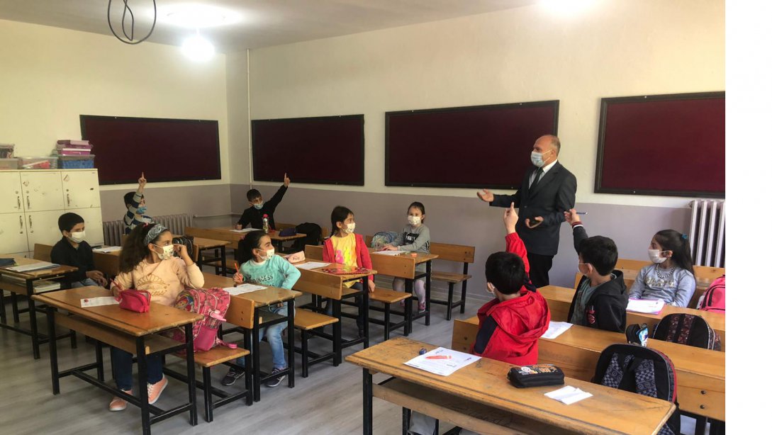 İl Müdürümüz Sayın Mehmet Emin KORKMAZ'ın Gökmeydan İlkokulu Ziyareti