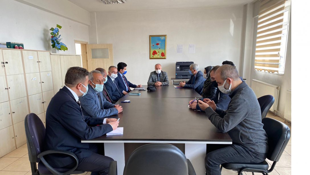 İl Müdürümüz Sayın Mehmet Emin Korkmaz, Ahlat'ta Düzenlenen Toplantıya Katıldı