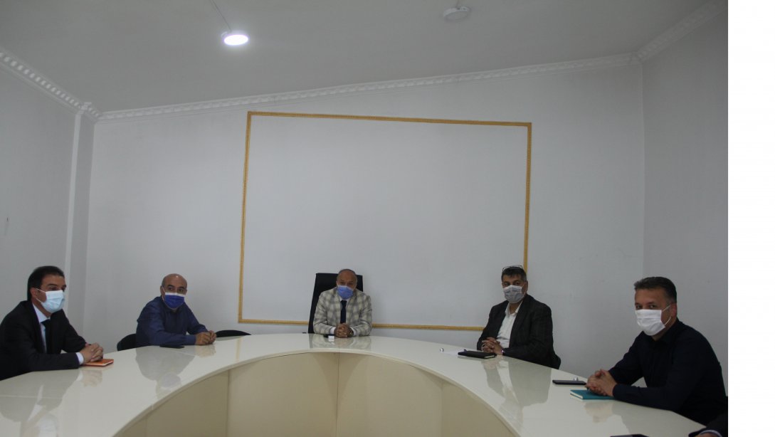 İl Müdürümüz Sayın Mehmet Emin Korkmaz Başkanlığında Haftalık Değerlendirme Toplantısı Düzenlendi