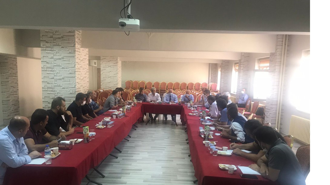 İl Milli Eğitim Müdürümüz Sayın Mehmet Emin Korkmaz Başkanlığında Toplantı Düzenlendi