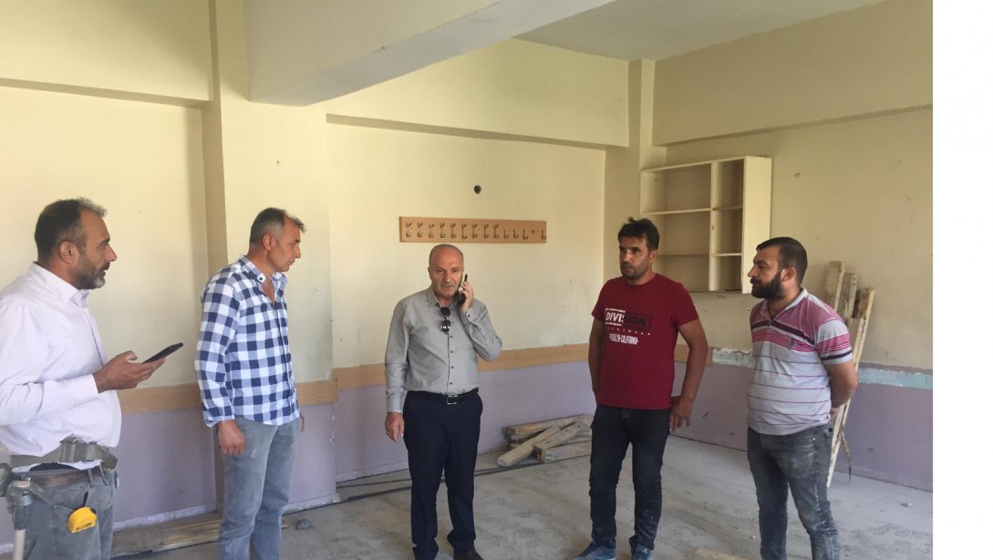 İl Müdürümüz Sayın Mehmet Emin KORKMAZ , Merkez MTAL Okulunda devam eden güçlendirme ve büyük onarım çalışmalarını yerinde inceledi.Yetkililerden bilgi aldı.