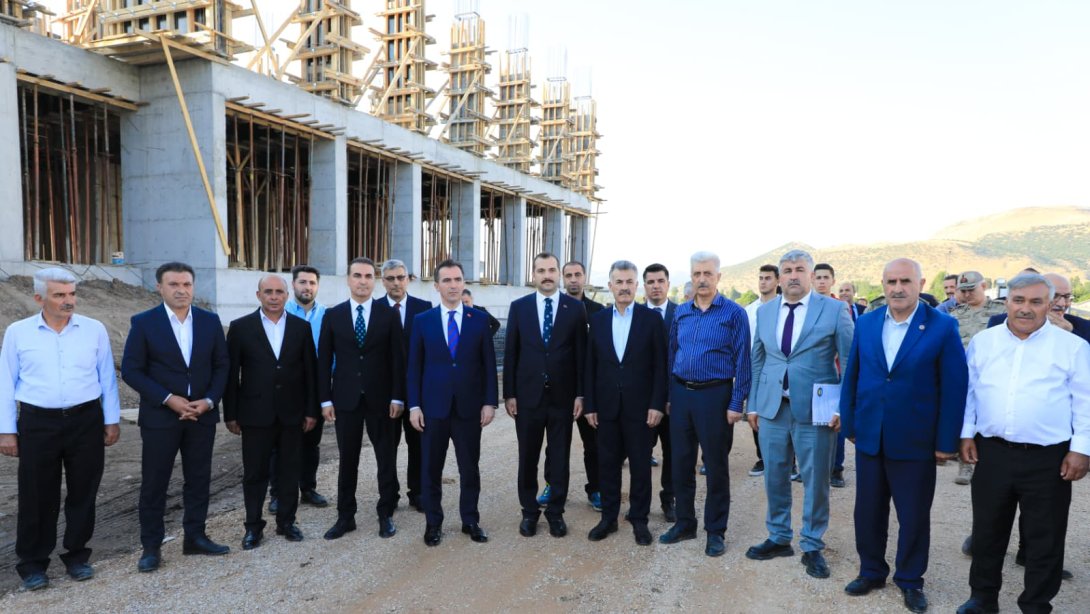 Güroymak'a 24 Derslikli Yeni Ortaokul Yatırımı