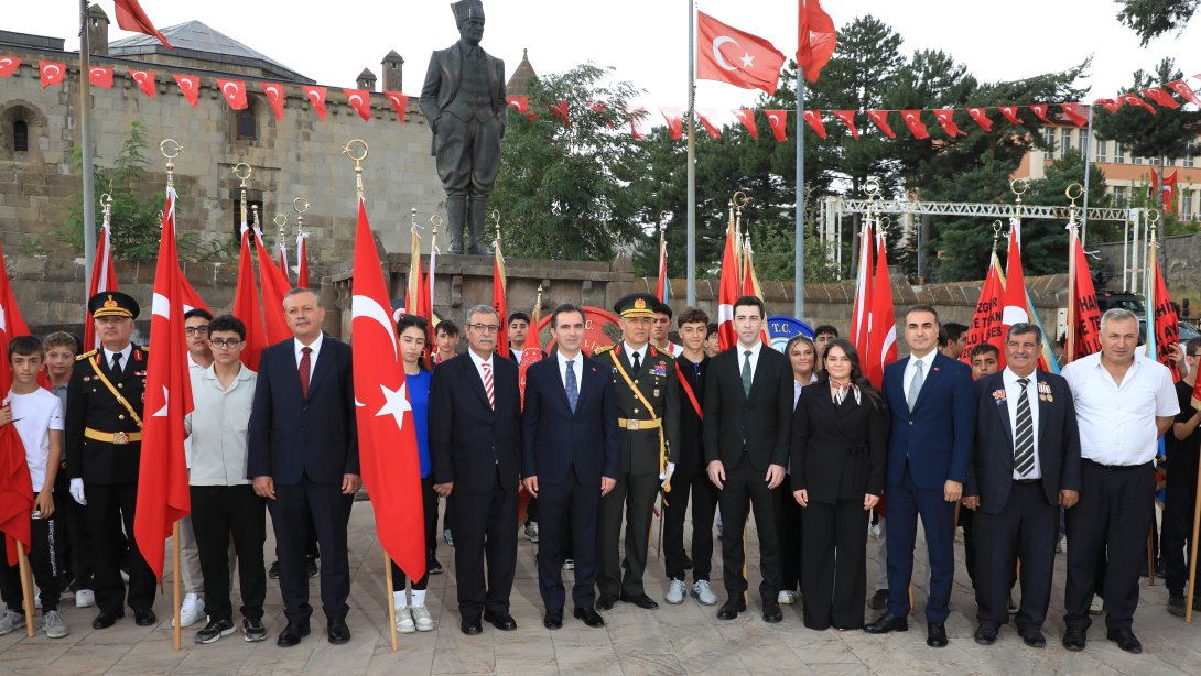 30 AĞUSTOS ZAFER BAYRAMI'NIN 104. YIL DÖNÜMÜ COŞKUYLA KUTLANDI