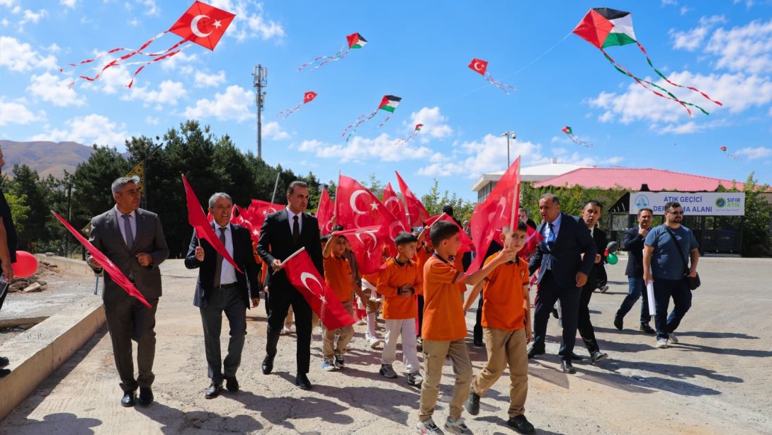ULUSAL BASINDA BİTLİS: "Uçurtmalar Vurulmasın, Gökyüzü Çocuklara Kalsın"